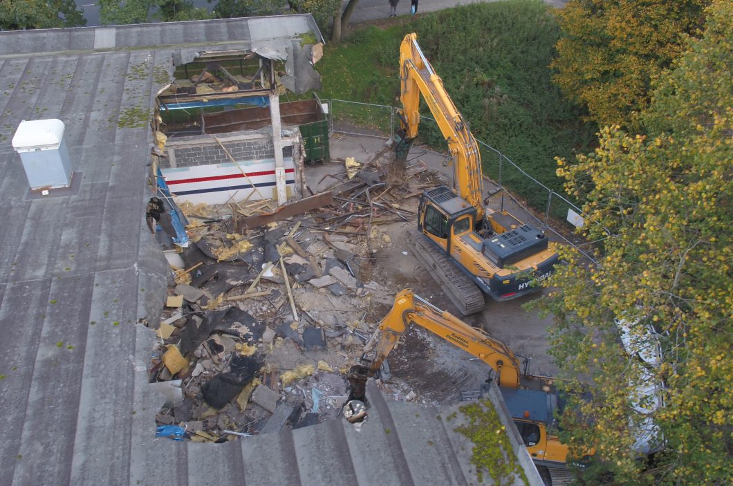 Asbestos removal, demolition and site clearance of Former Leisure Centre